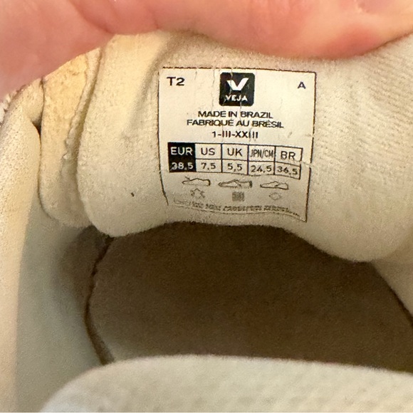 Veja Campo Leather White Natural Sneakers - Size 7.5 - Picture 4 of 4